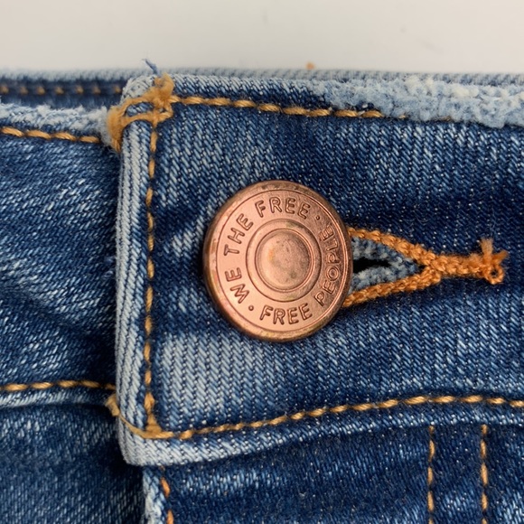 We the Free Denim Jean Shorts Size 25 Free People Distressed Raw Hem pockets - Picture 7 of 14